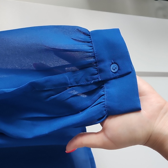 🦋H&M Divided🦋 sapphire blue sheer blouse, size M - Picture 6 of 8